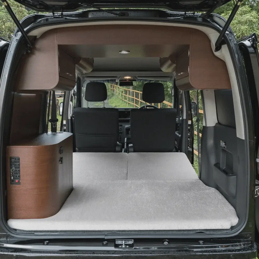 ネクストキャンパー ブレイズ キャンピングカー 軽自動車