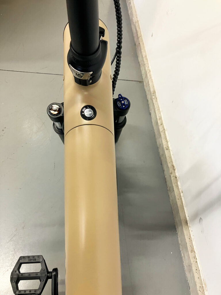 スタイル e-バイク クレイエディション